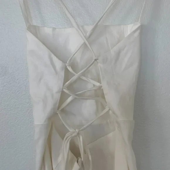 NWT ASTR Women's Brayden Strappy Back Midi Dress - Picture 7 of 10